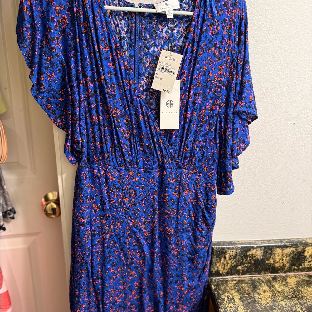 Never worn- tags on , Socialite Blue and Red Floral Dress- knee length
